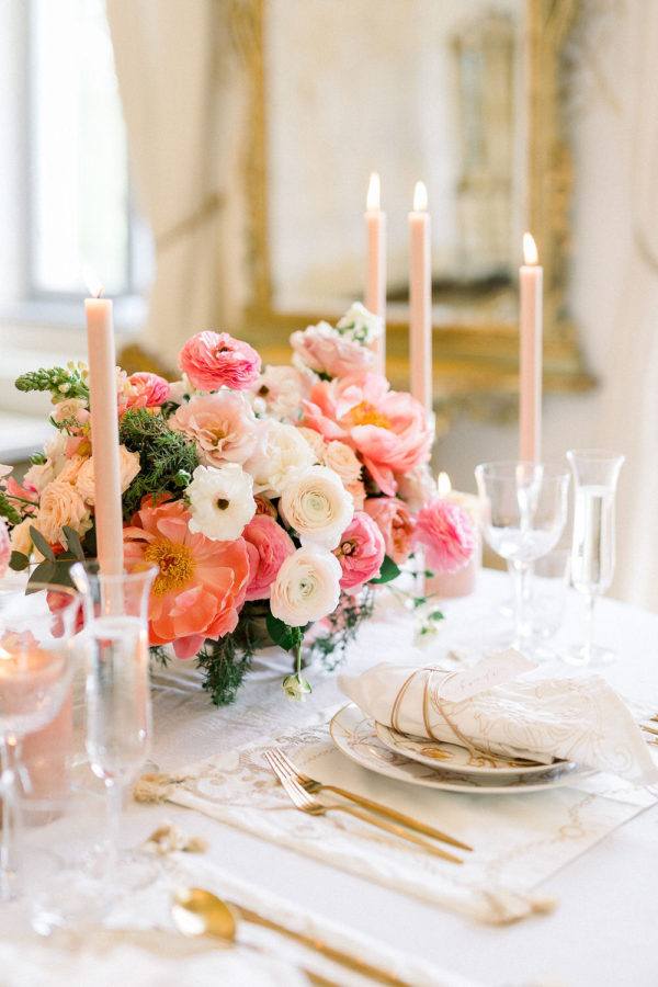 Czech Wedding Bursting with Coral Hues in a Romantic Chateau ⋆ Ruffled