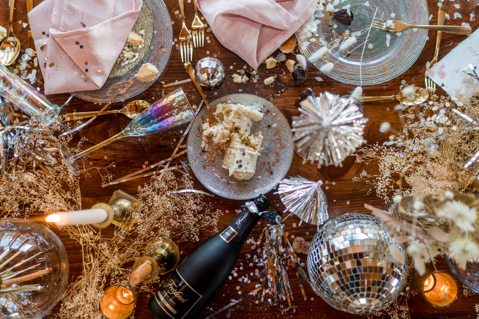 donde quiera Persuasión Comerciante New Year's Eve Party Inspiration with Disco Fever + A Flower Recipe! ⋆  Ruffled