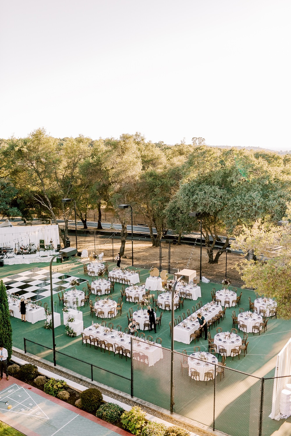 How To Create An Intimate Backyard Wedding Reception Ruffled