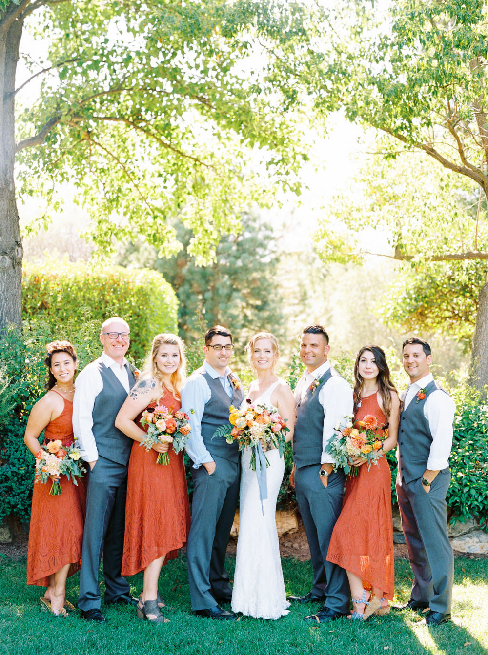 https://ruffledblog.com/wp-content/uploads/2020/02/Colorful-Northern-California-Wedding-Terracotta-Blue-11.jpg