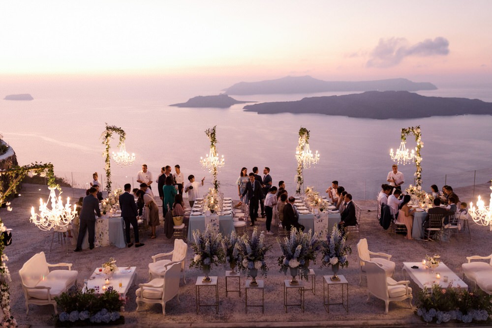 This Destination Wedding in Santorini Will Take Your Breath Away ⋆ Ruffled