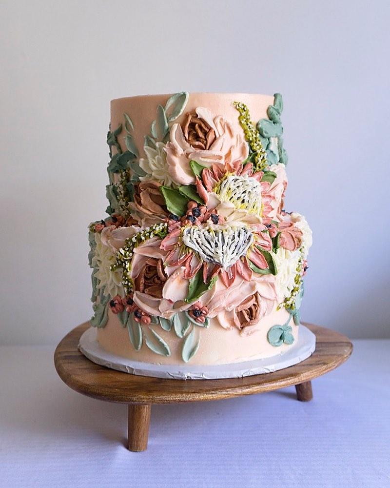 34 Buttercream Wedding Cake Tips & Decorating Ideas