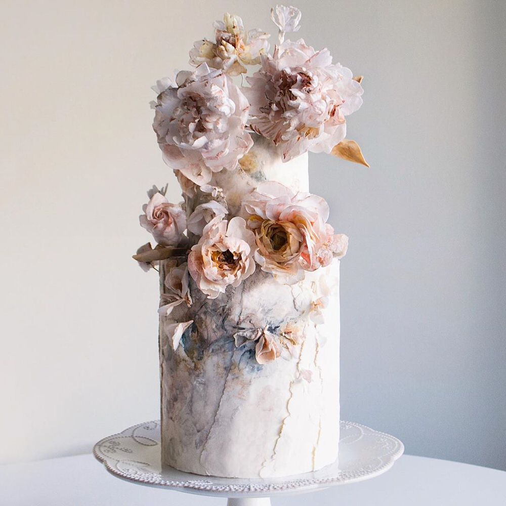 20 Bold Wedding Cakes For Spring Summer Ruffled