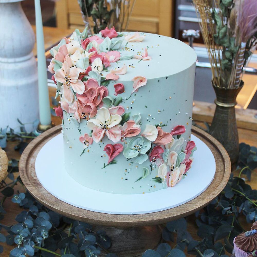 Gourmet Baking: Spring-Inspired Birthday Cake for Two!