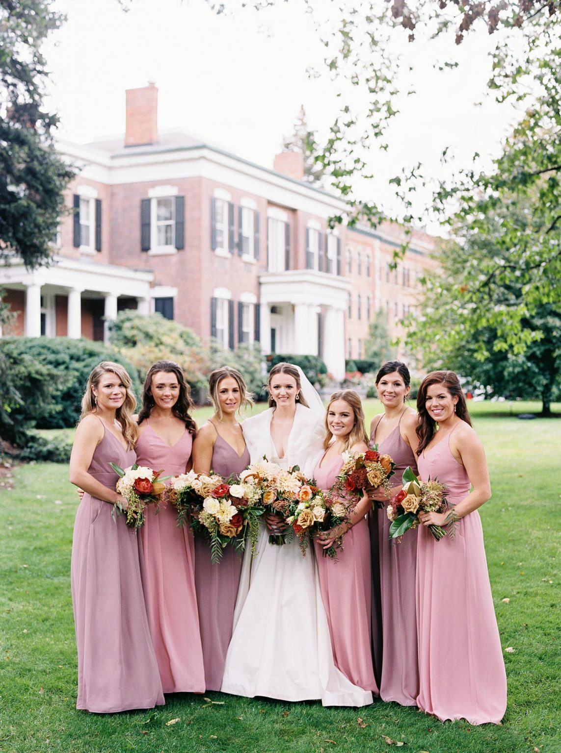 Cozy Dusty Rose Wedding Between High School Sweethearts ⋆ Ruffled