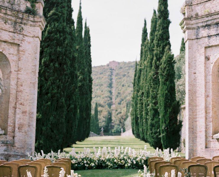 Elegant Villa Cetinale Wedding Flower Aisle 029