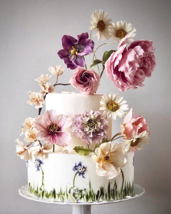 29 Sugar Flower Wedding Cakes That Are Too Good To Eat ⋆ Ruffled