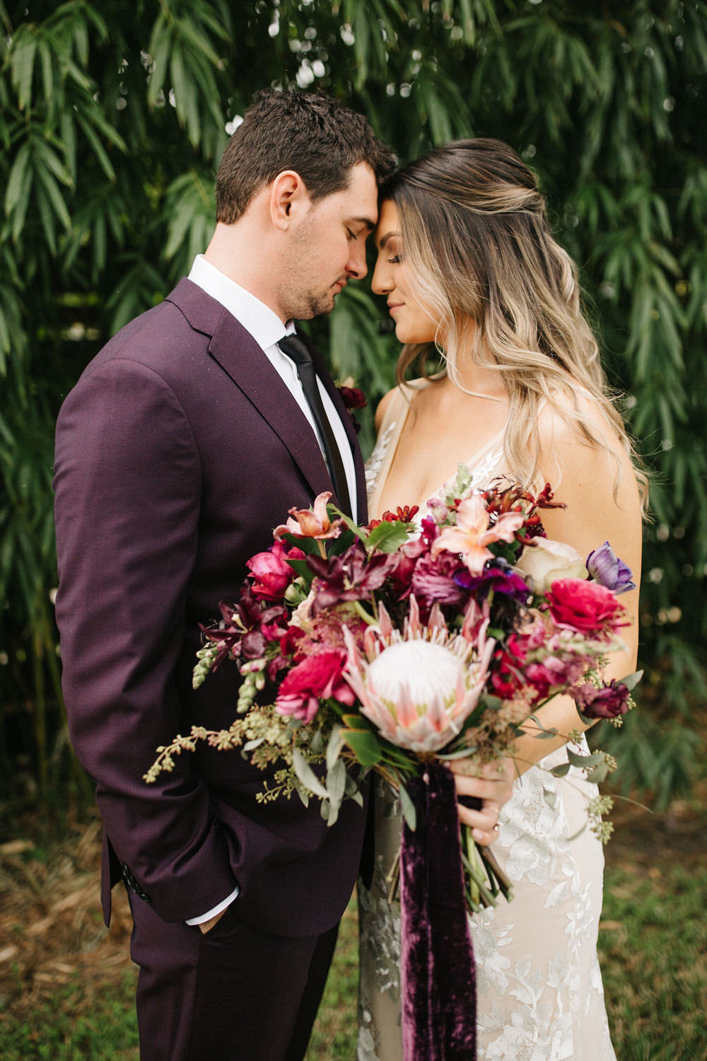 Burgundy Fall Wedding in Orlando Florida ⋆ Ruffled