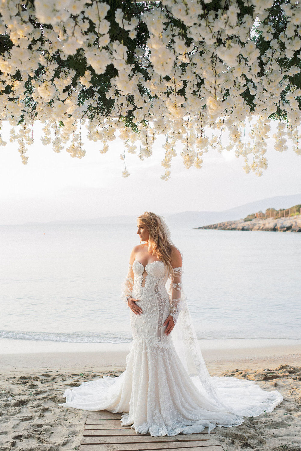 beach wedding party