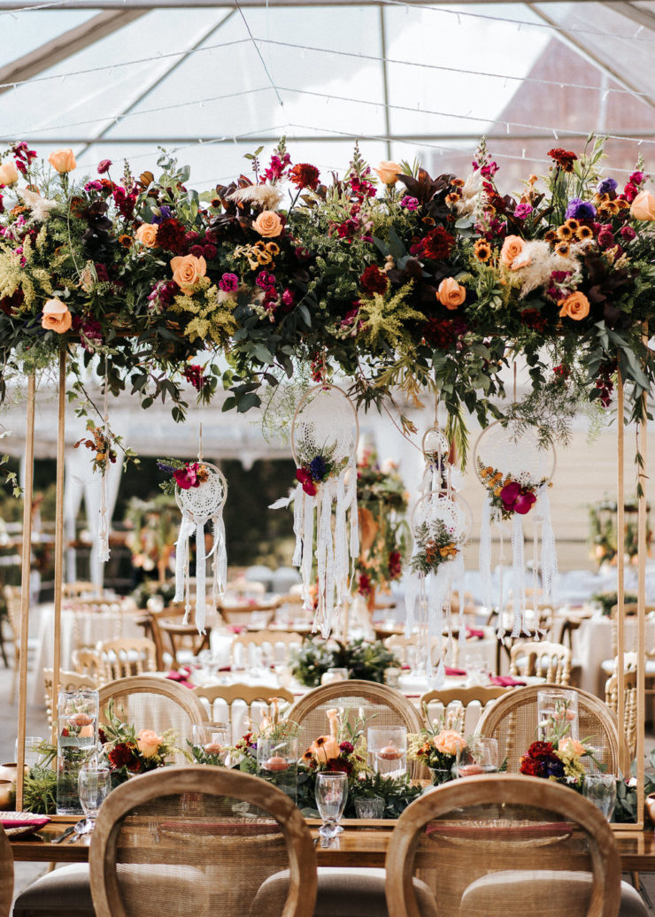 Hundred-Year-Old Hacienda Mountain Wedding in Costa Rica ⋆ Ruffled