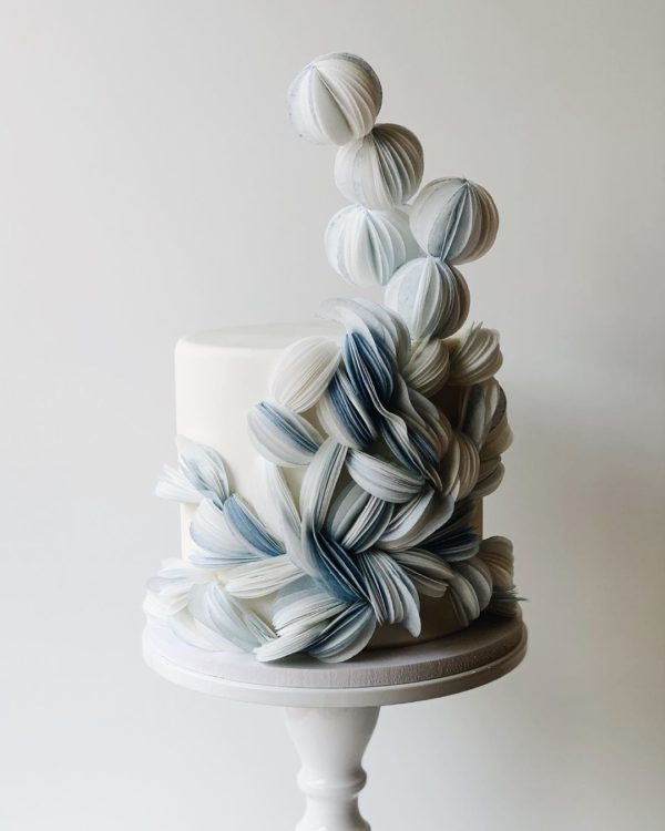 Hand painted Modern Art Design Cake – Creme Castle