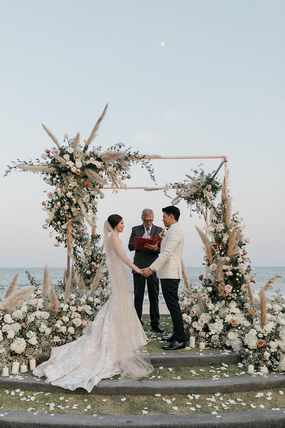 A Lush Brooklyn Wedding Inspired by Disney's 'Up