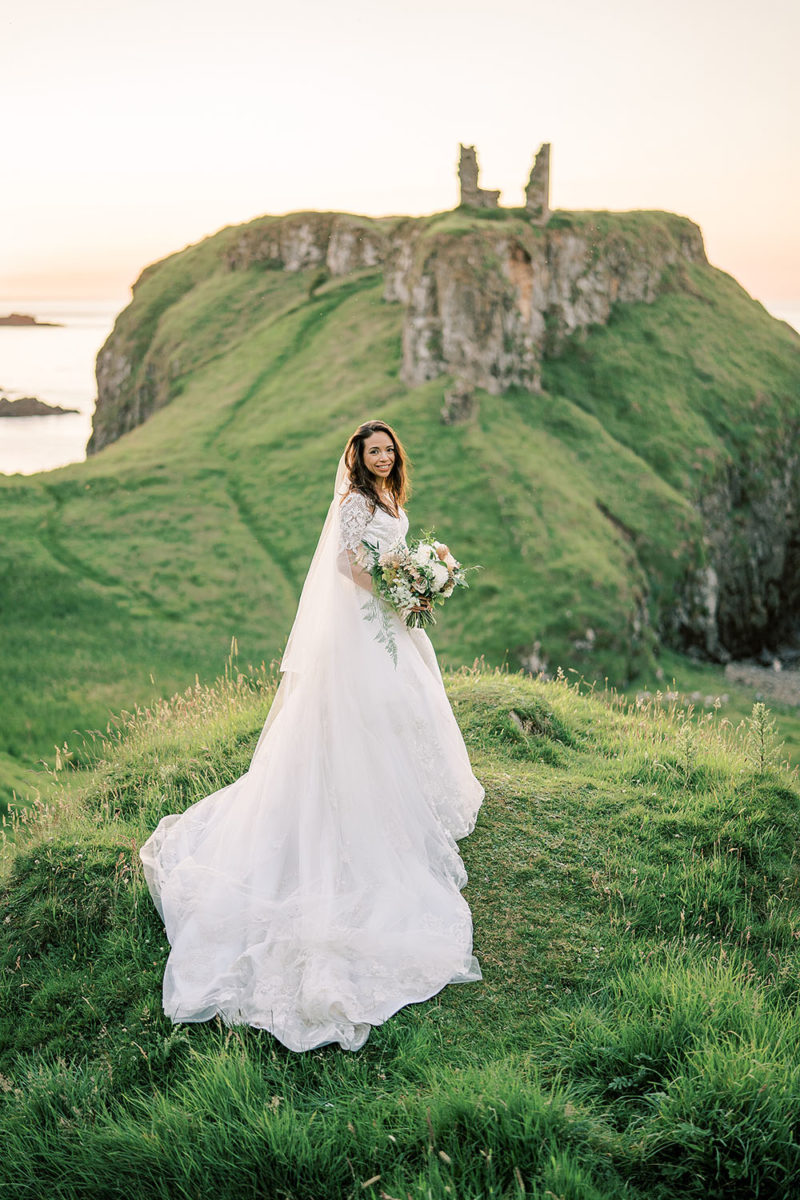 Irish Castle Wedding With Epic Views And Romantic Greenery ⋆ Ruffled