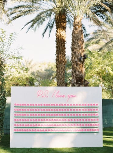 Playful Palm Springs Wedding With A Winding Flower Aisle ⋆ Ruffled