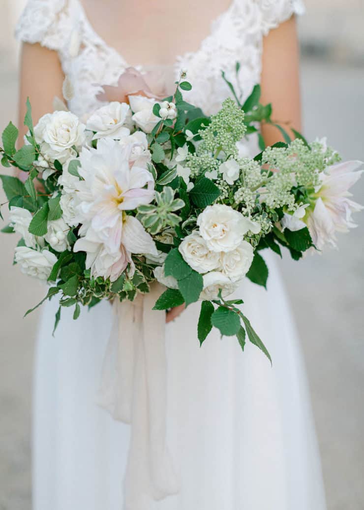 French Country Estate Wedding With Chic, Garden-Style Decor ⋆ Ruffled