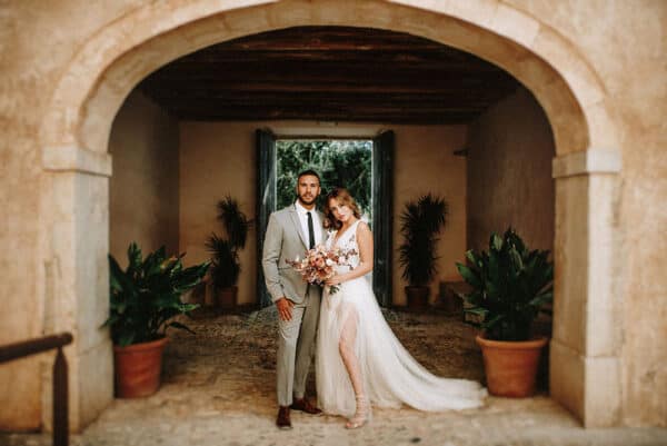 Terra Cotta Wedding Inspiration At A Mallorcan Finca ⋆ Ruffled