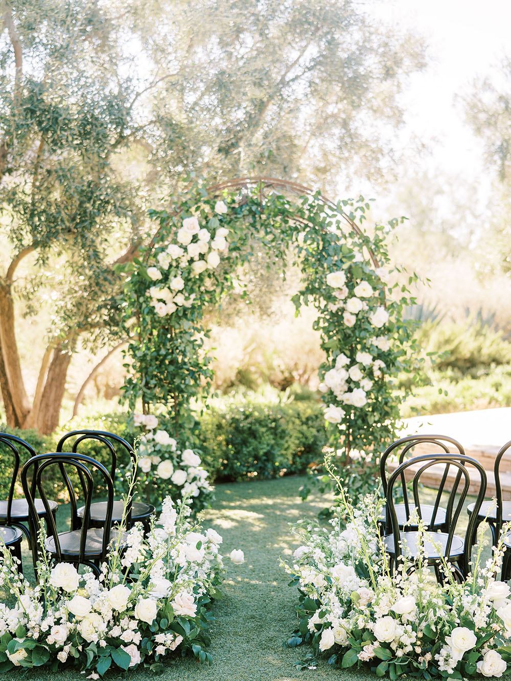 French Garden Wedding Inspiration With Toile & Pearl Accents ⋆ Ruffled