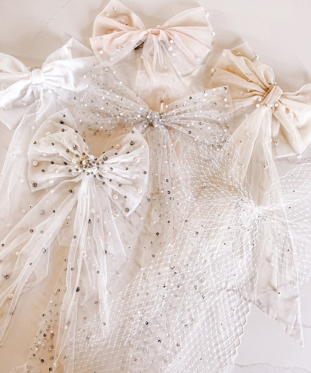 Lace Pew Bows