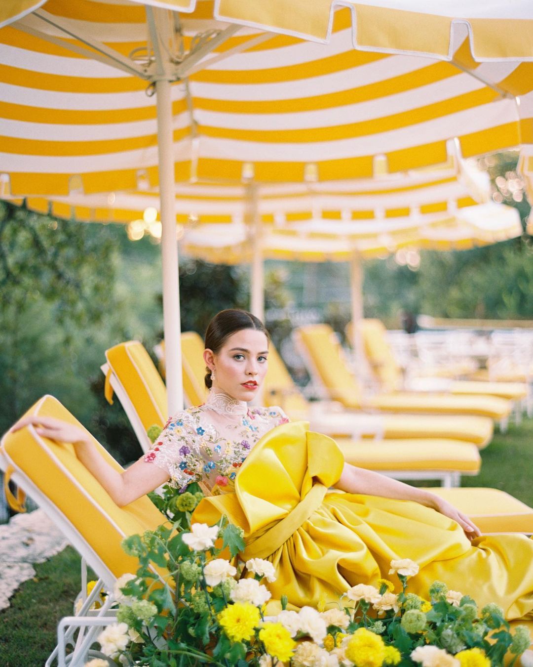 Robe de mariée jaune Tendance mariage