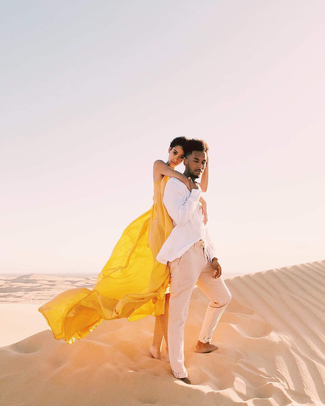 Robe de mariée jaune Tendance mariage