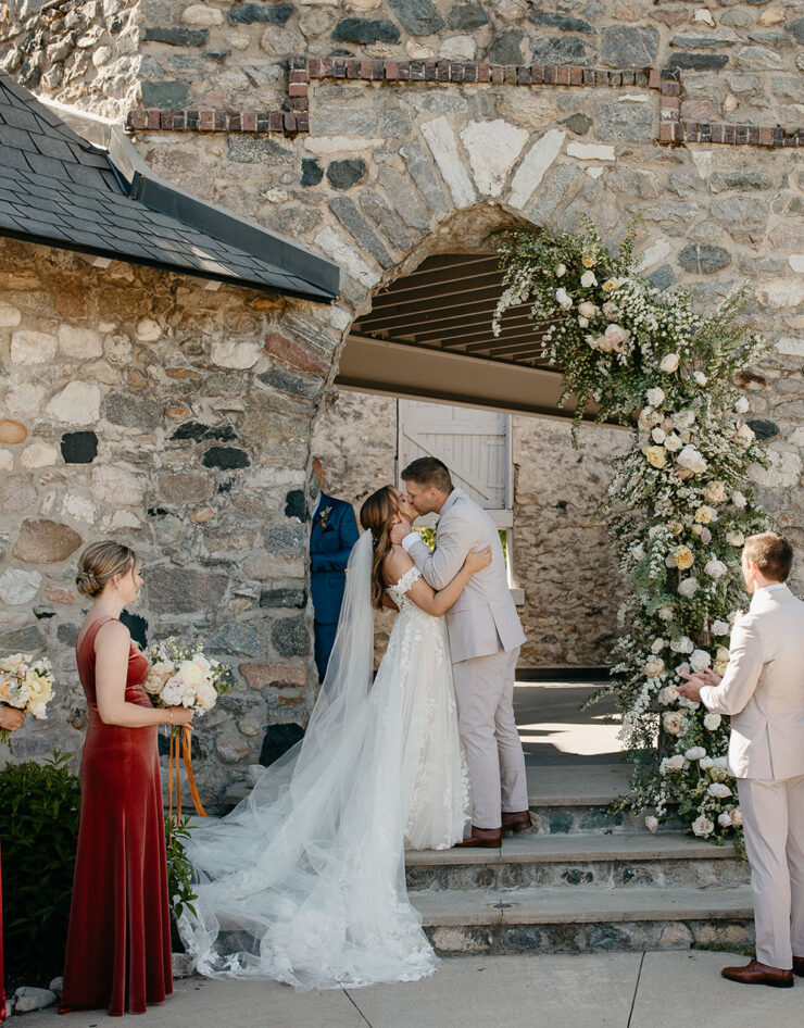 Moody Castle Wedding With A Hint of Modern Glamour ⋆ Ruffled