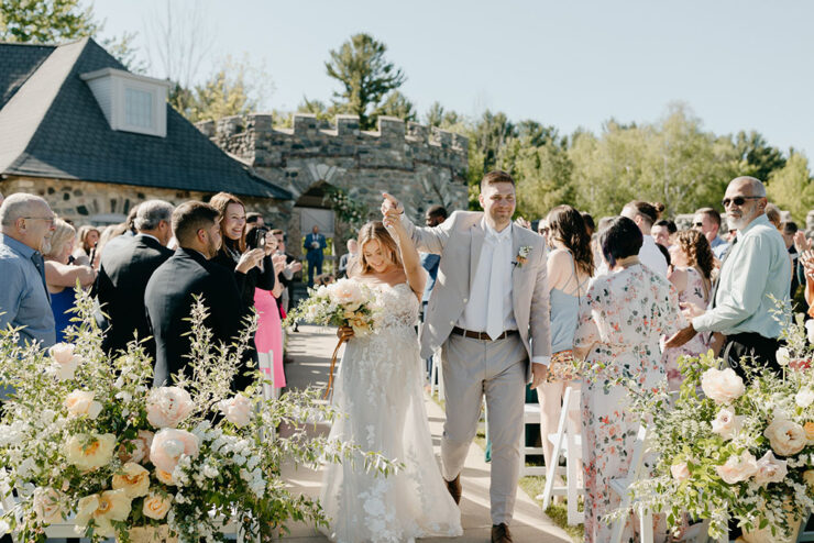 Moody Castle Wedding With A Hint of Modern Glamour ⋆ Ruffled