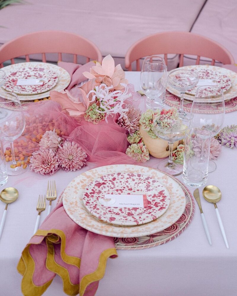 55 Bold Summer Wedding Tables Were Loving At The Moment ⋆ Ruffled 