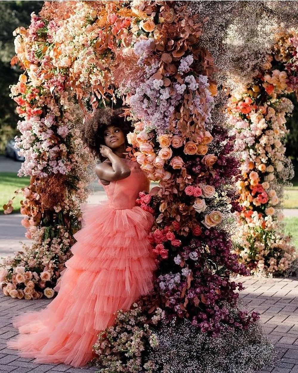 Arche florale colorée Mariage d'été