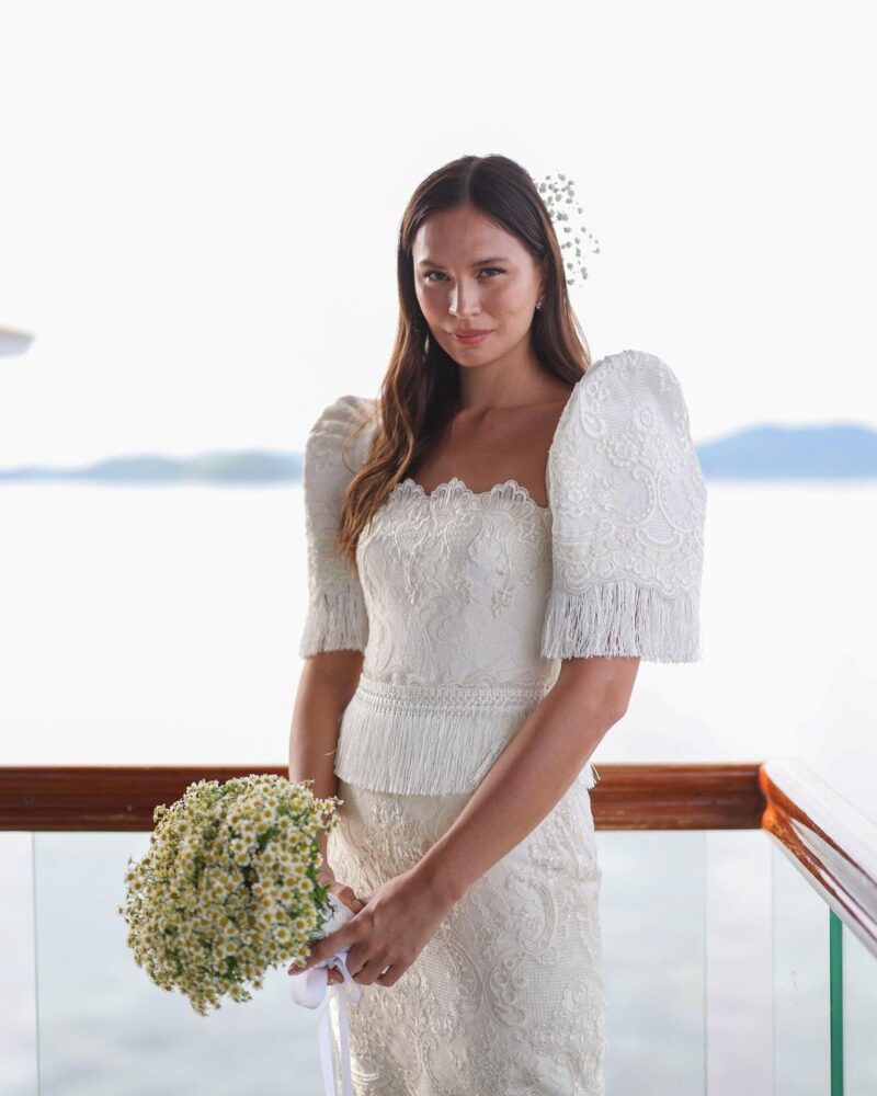 These Puff Sleeve Wedding Dresses Are A Masterclass In Style ⋆ Ruffled