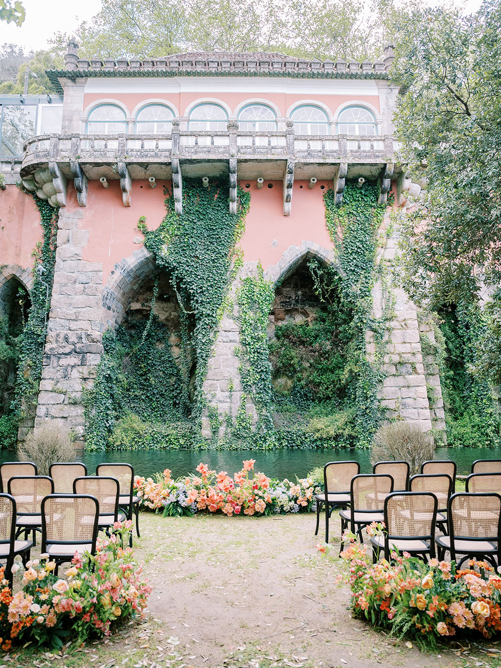 Mariage dans un château exotique vibrant Sintra Portugal