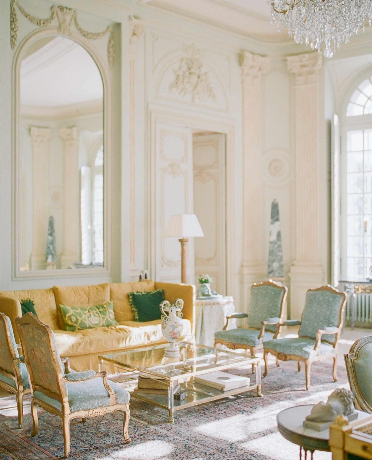 Prettiest Wedding Venues In France Ruffled Chateau Du Grand Luce Molly Carr