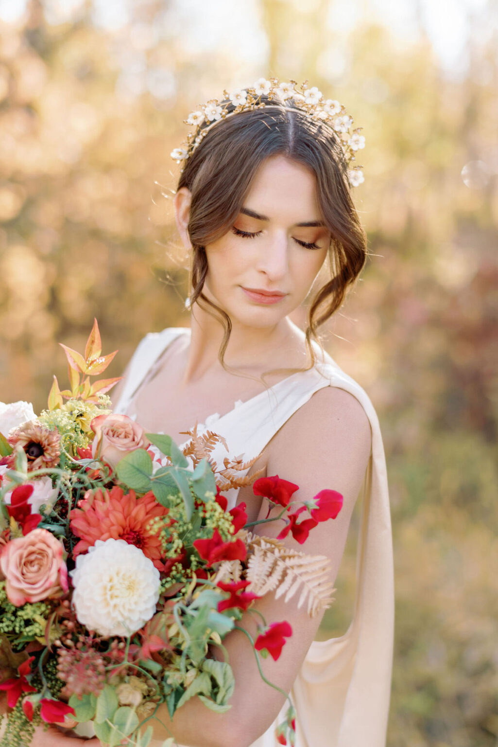Intimate Autumnal Wedding With Luxury Textures and Al Fresco Dining ⋆ ...