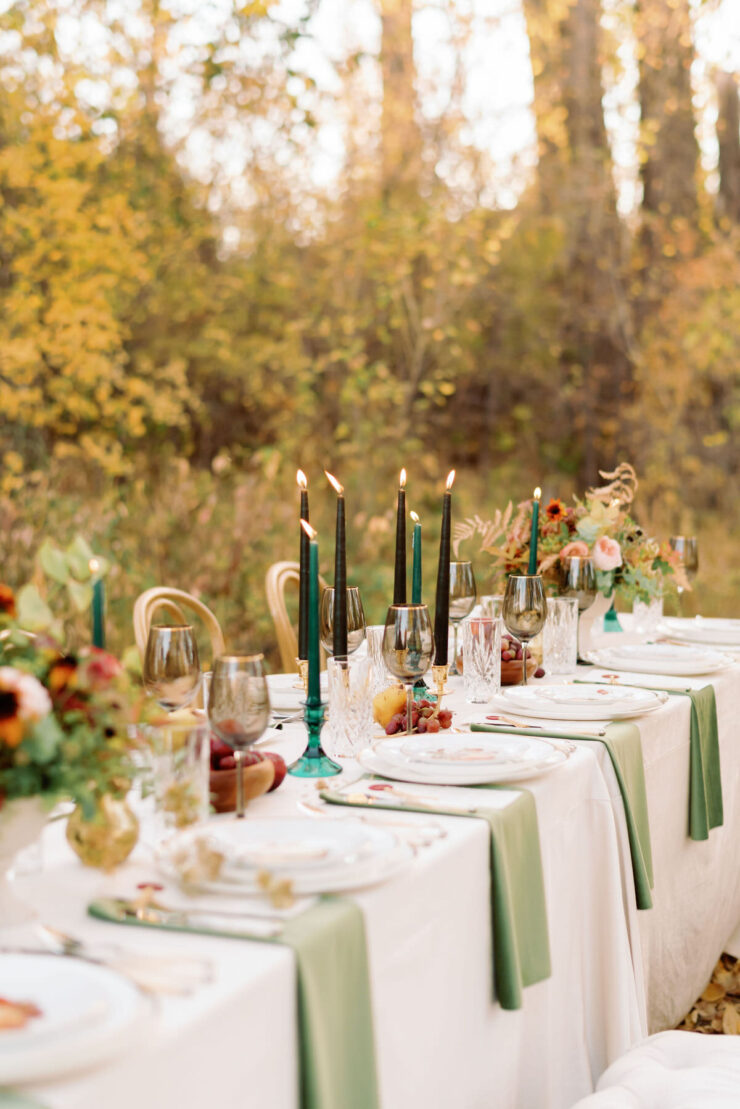 Intimate Autumnal Wedding With Luxury Textures and Al Fresco Dining ⋆ ...