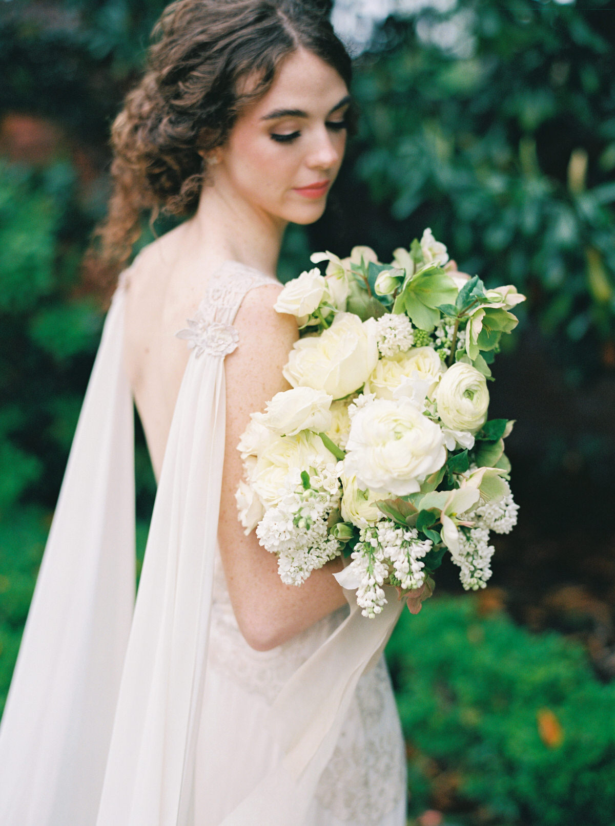 Secret Garden Wedding Inspiration at River Oaks ⋆ Ruffled