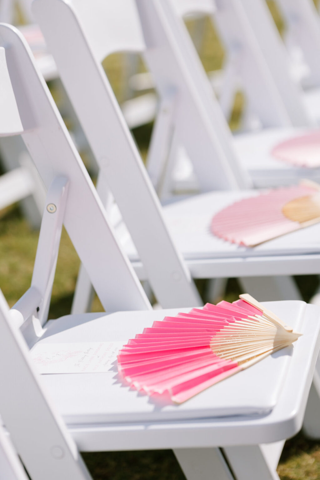 Dreamy Georgia Wedding With The Happiest Barbiecore Color Palette ⋆ Ruffled