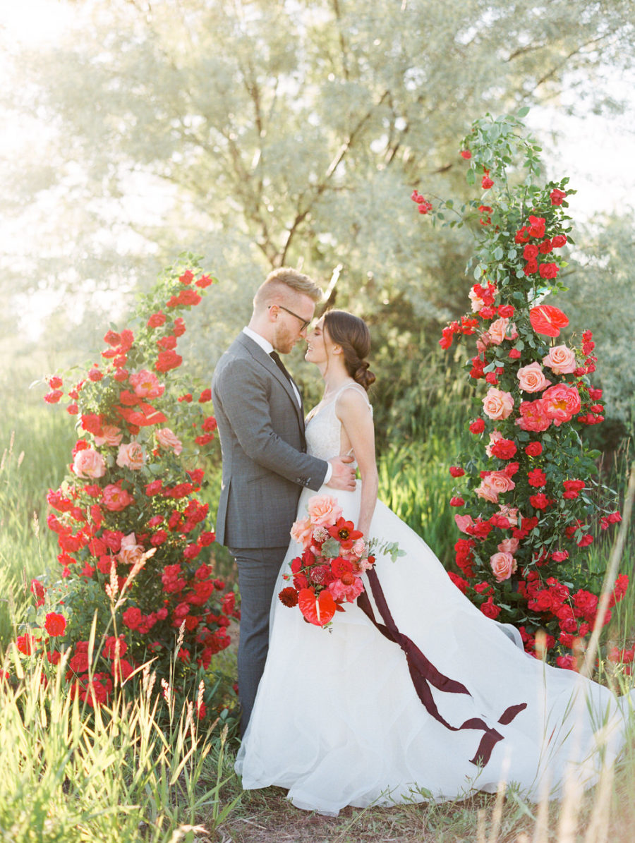 We're All Seeing Red After This Rose-Filled Floral Dream ⋆ Ruffled