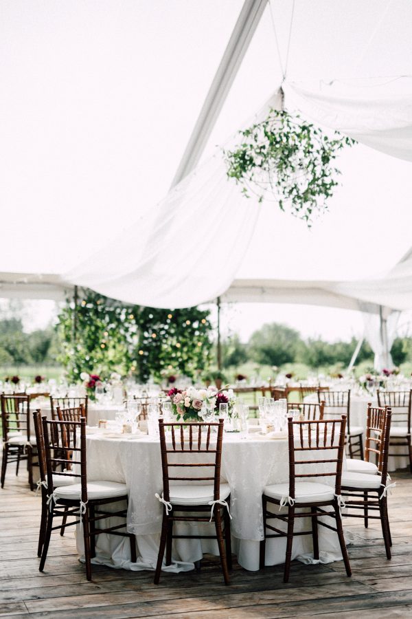 Chic Niagara-on-the-Lake Vineyard Wedding ⋆ Ruffled