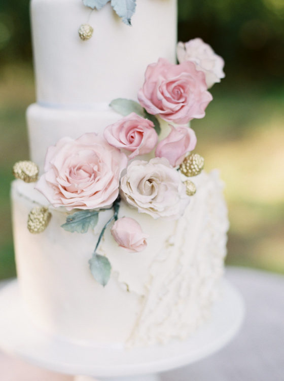 Ultra Romantic Fall Wedding in Virginia's Ivy Rose Barn ⋆ Ruffled