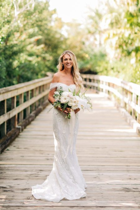Coastal Chic Florida Wedding with Non-Floral Centerpieces ⋆ Ruffled