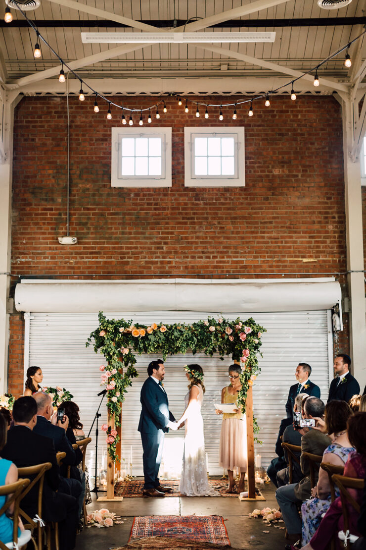 A Must-See Industrial Wedding with Gorgeous Florals ⋆ Ruffled