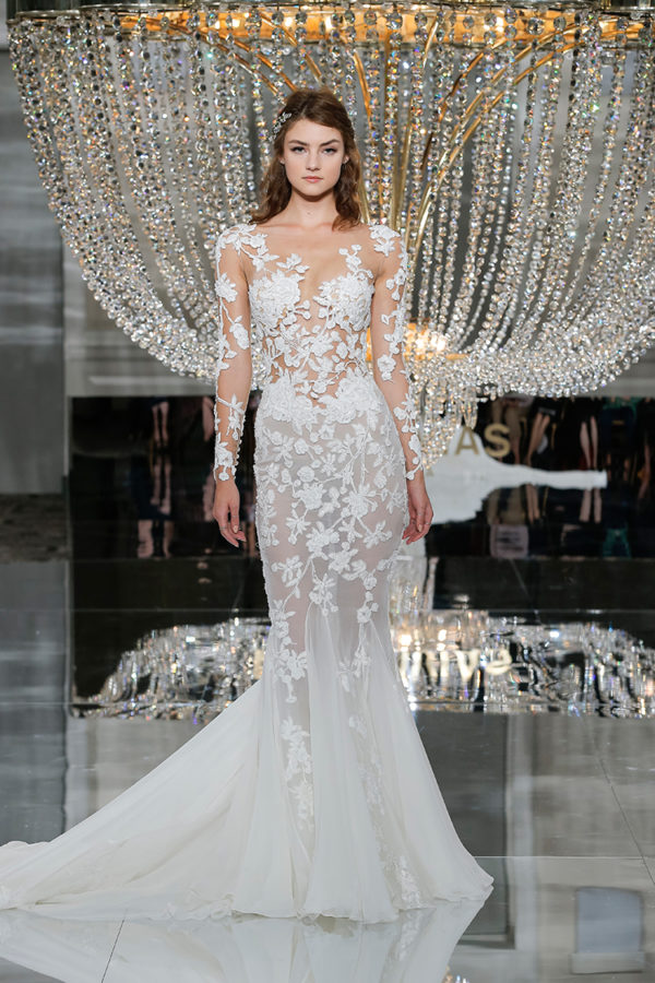 2018 Atelier Pronovias Collection at NY Bridal Fashion Week ⋆ Ruffled