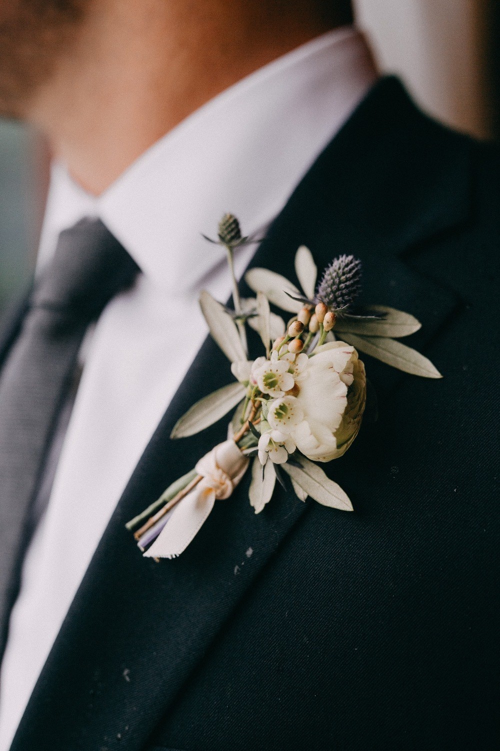grooms boutonniere