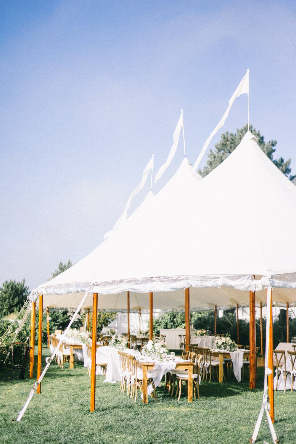 Chic Seaside Wedding in Maine with Nautical Touches ⋆ Ruffled