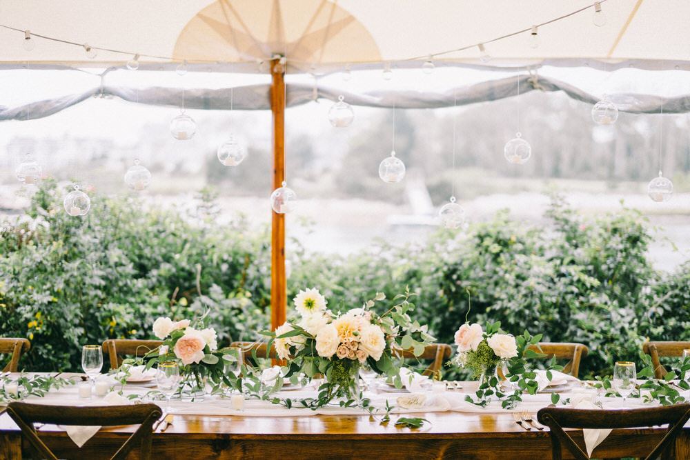 Chic Seaside Wedding in Maine with Nautical Touches ⋆ Ruffled