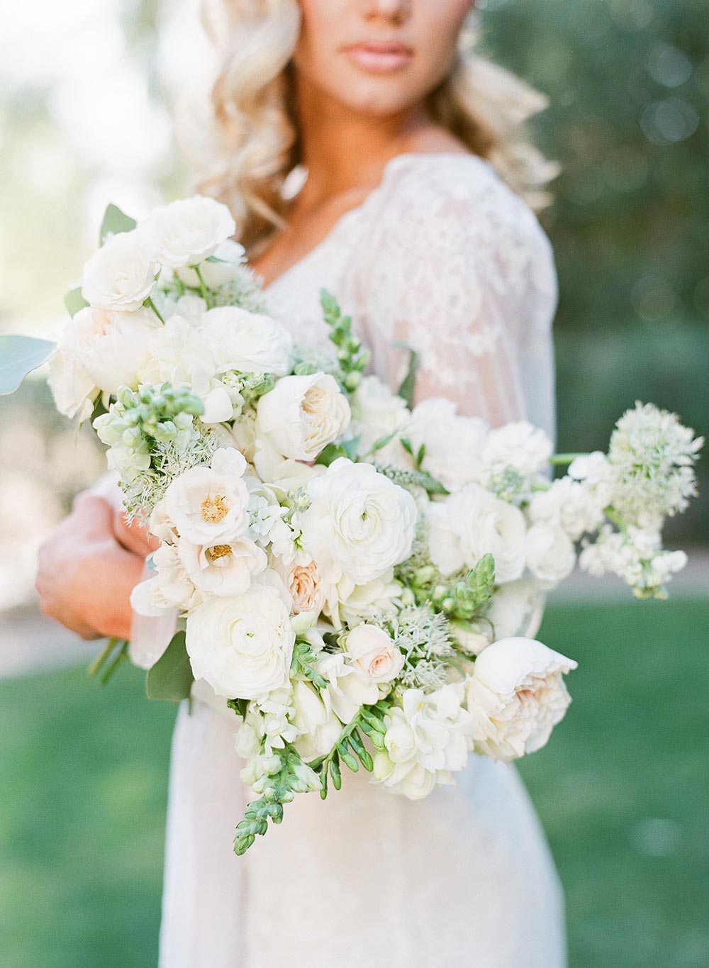 english garden bridal bouquet