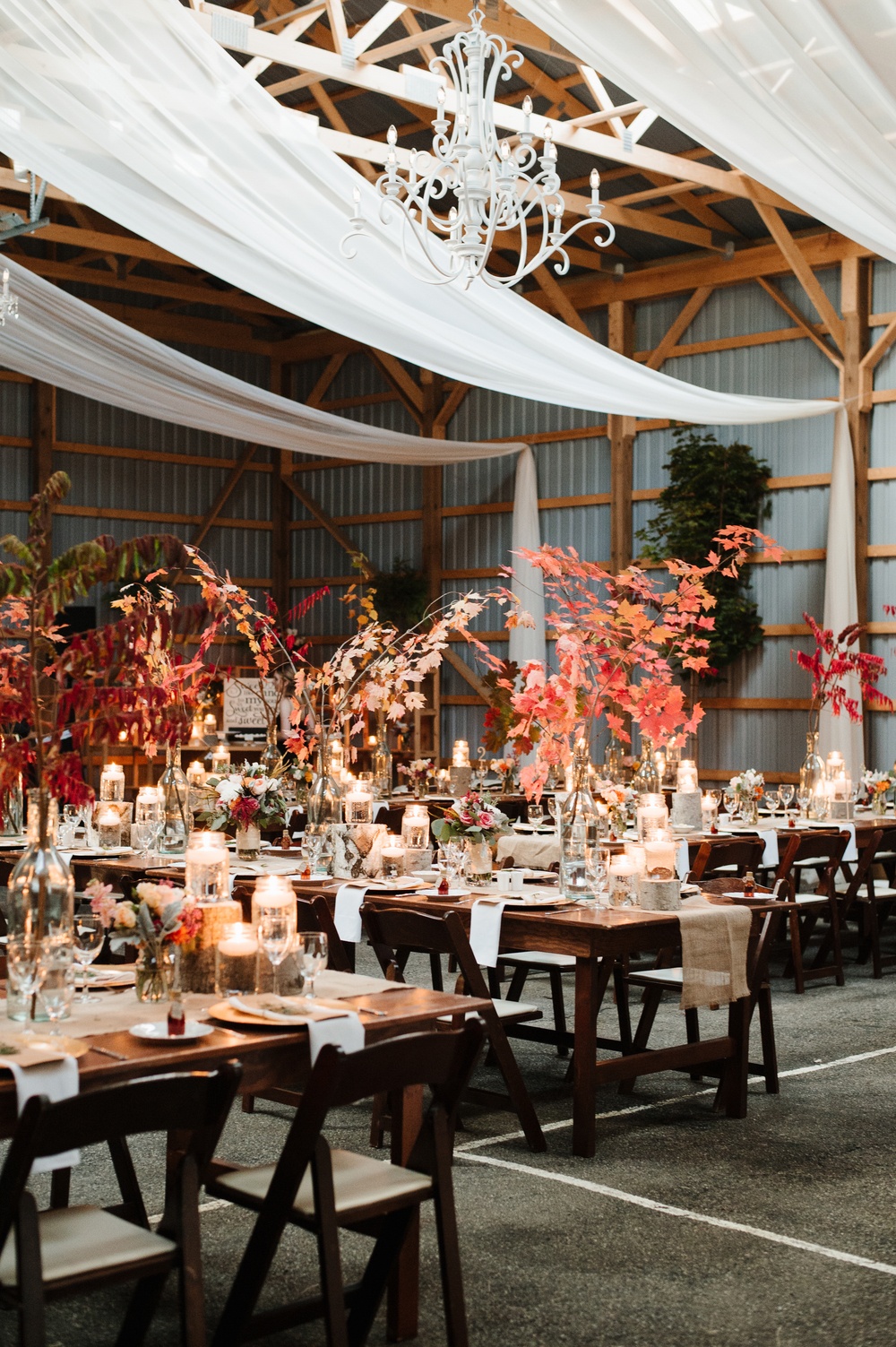 The Rustic Chic Fall Wedding Of Our Pinterest Dreams Ruffled