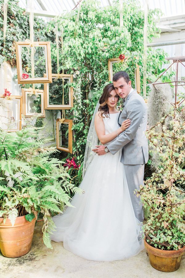 Botanical Greenhouse Wedding Inspiration ⋆ Ruffled