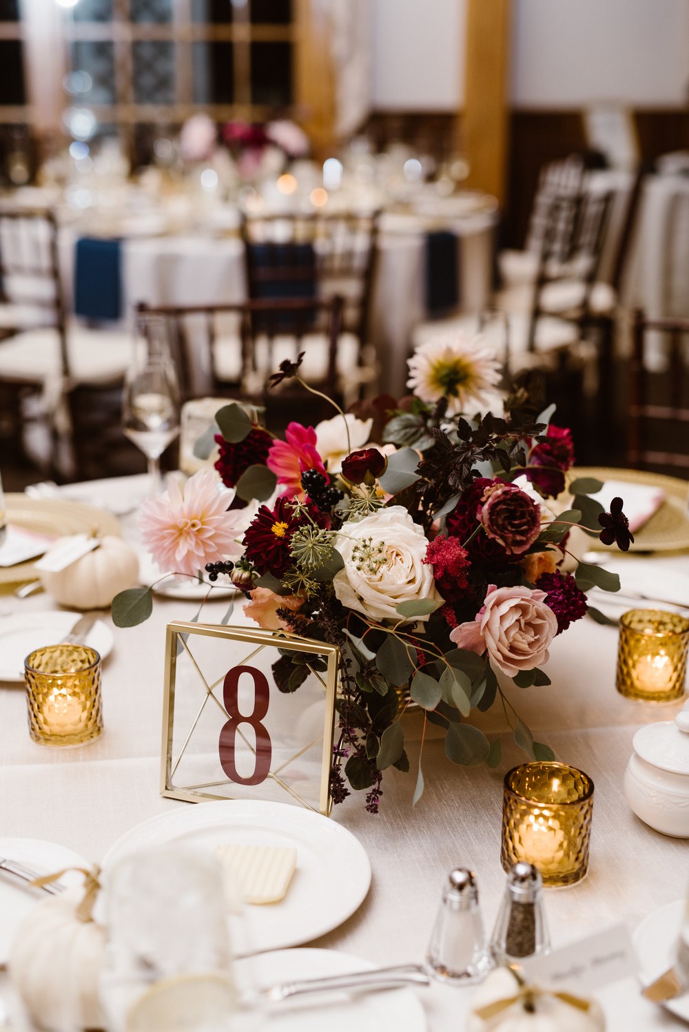 A Burgundy Velvet Wedding Any Fall Bride Will Love ⋆ Ruffled