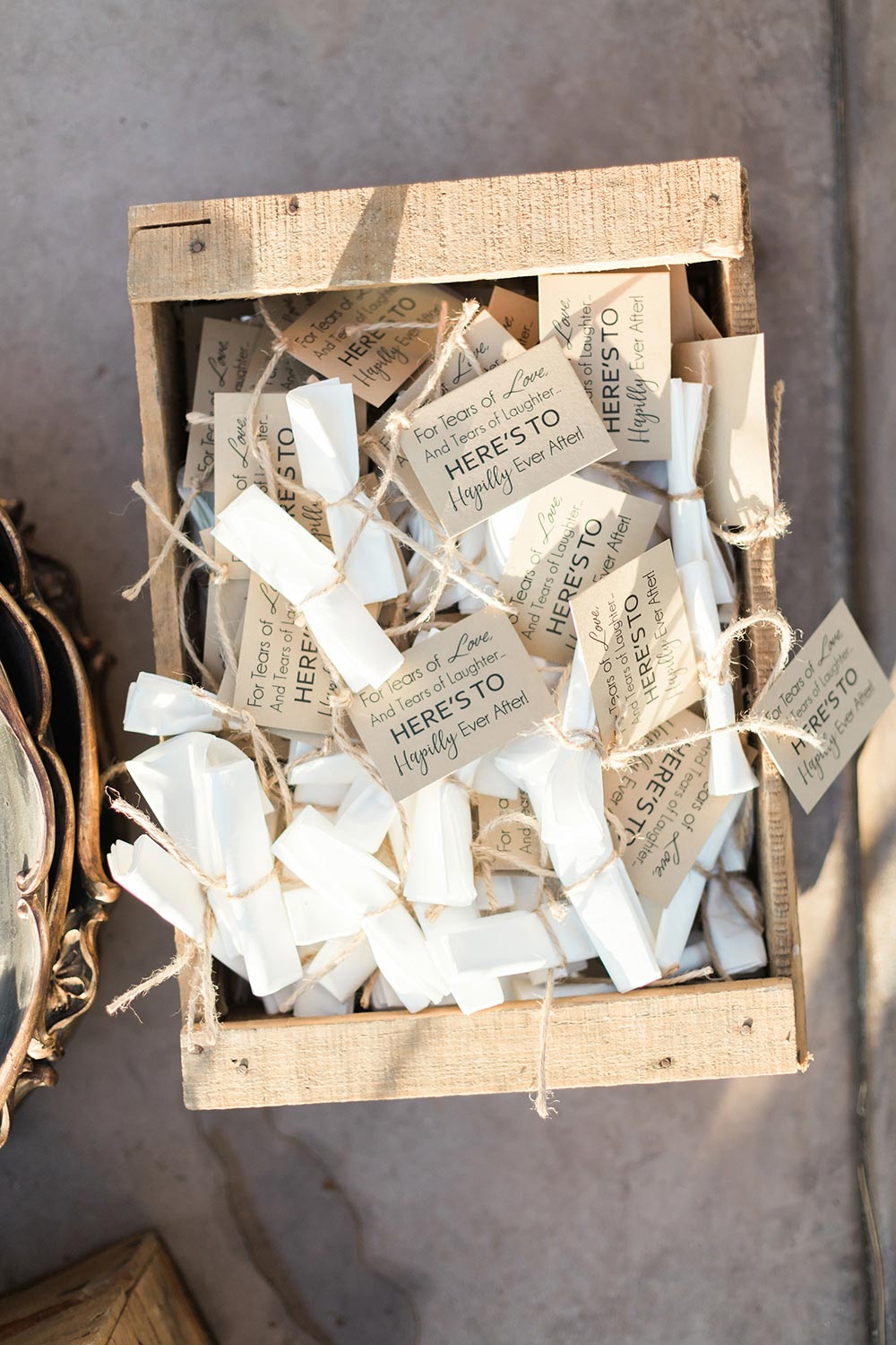 Chic White Decor in this Grecian Wedding #destinationweddings #elegantweddingdecor #whiteweddingpalette