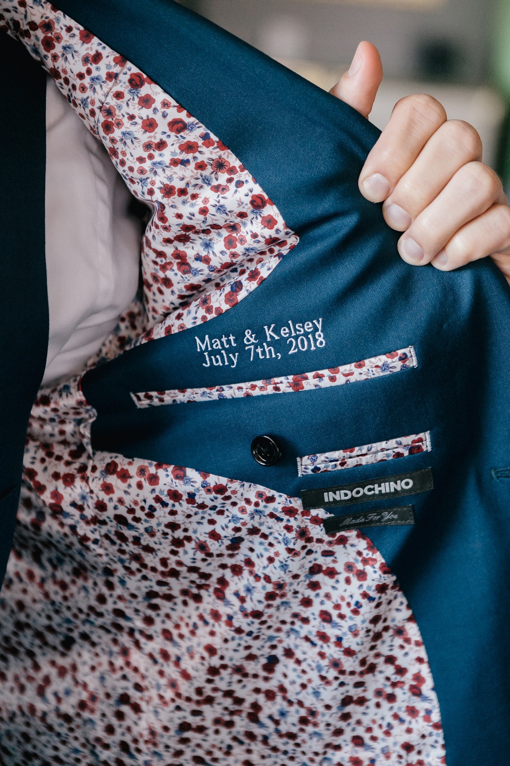 custom blue groom suit with printed inner lining